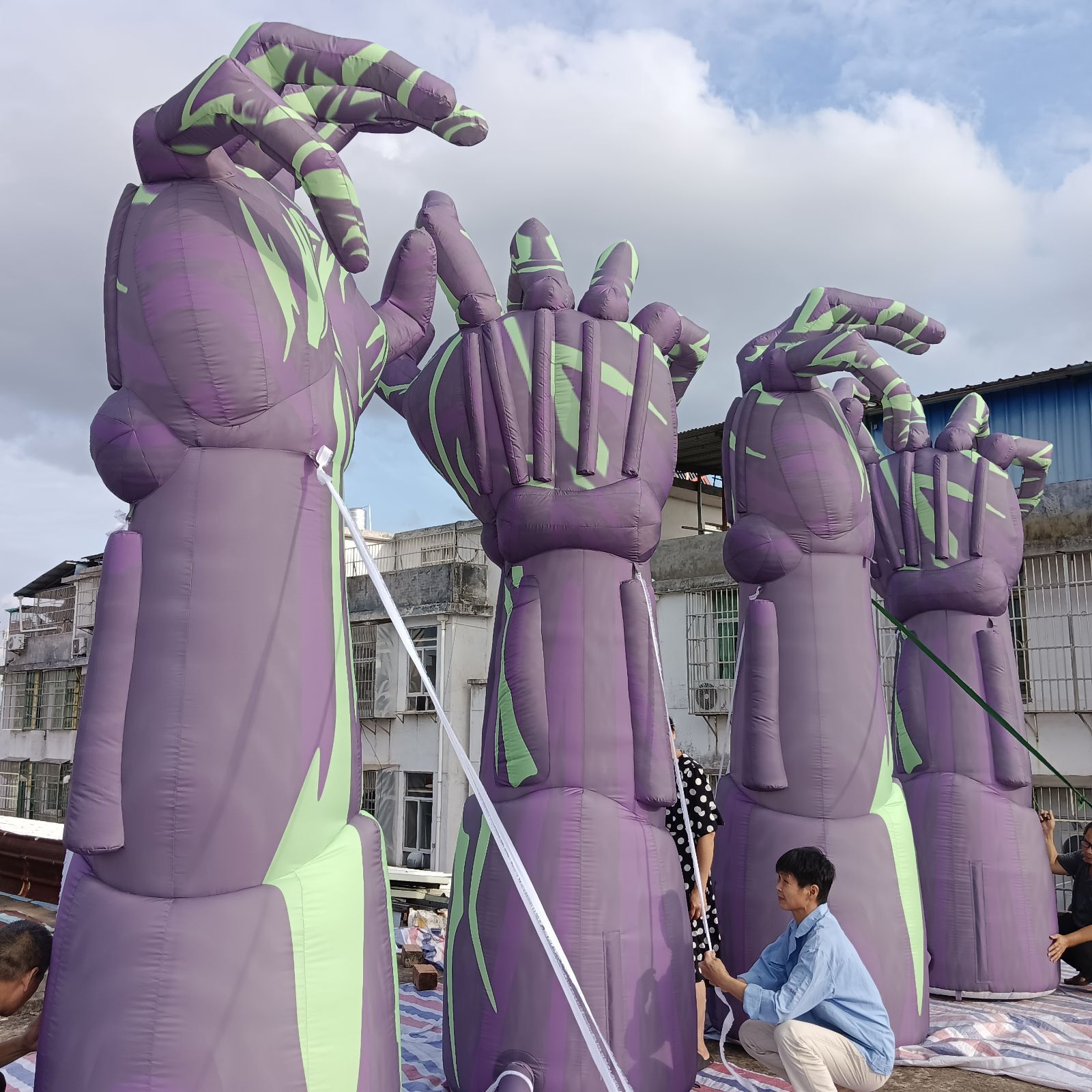 Inflatable Horror Hand