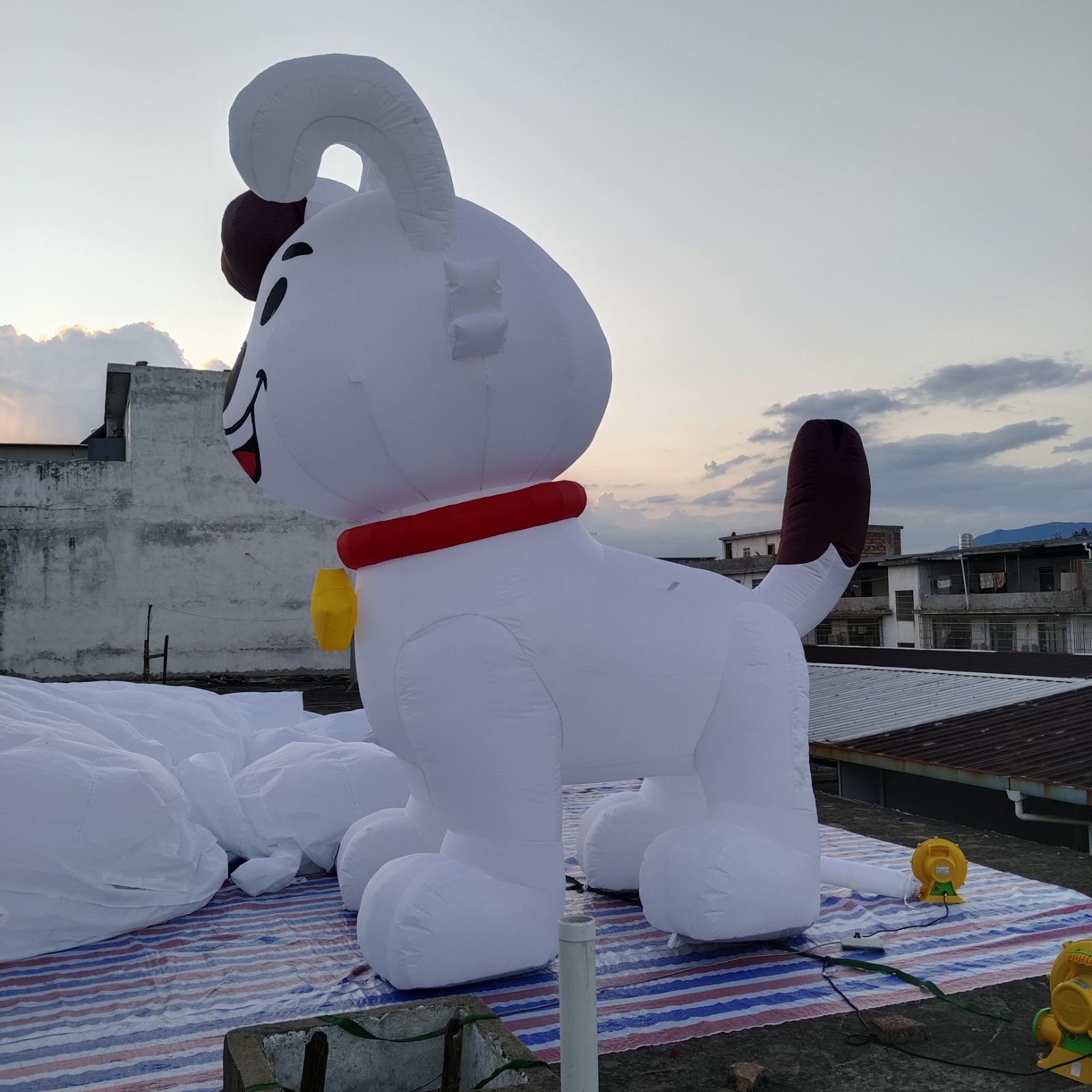 Inflatable Dog