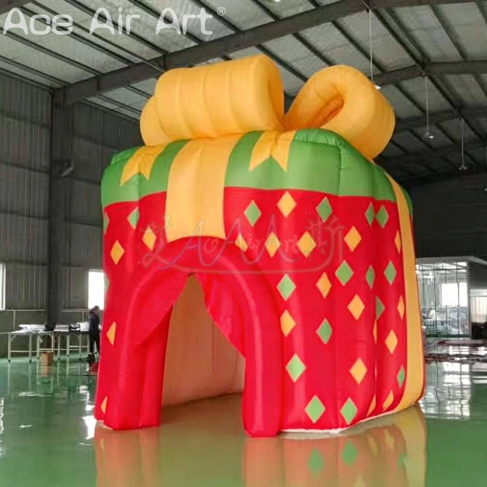Giant Inflatable Gift Box Tent Commercial Christmas Present House for Holiday Party and Mall Decoration
